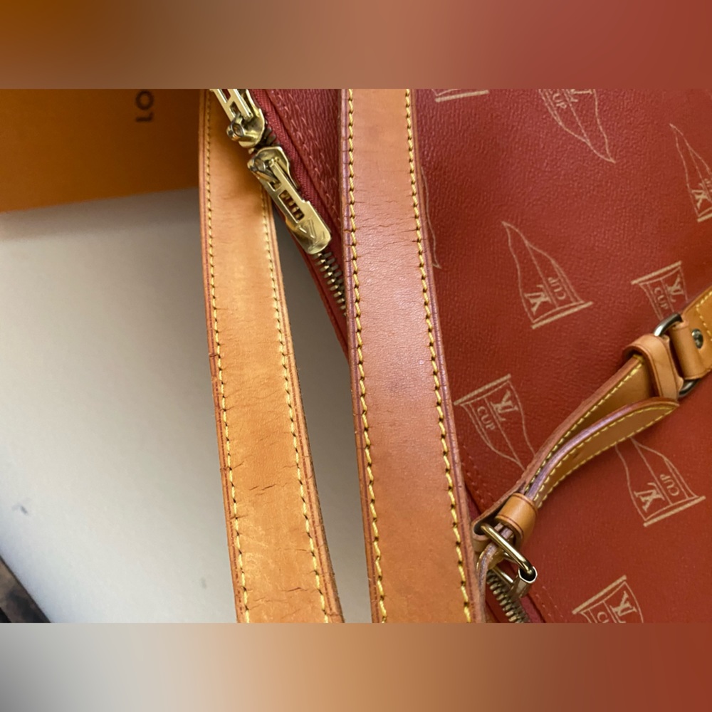 LV Limited edition World Cup - Picture 13 of 16